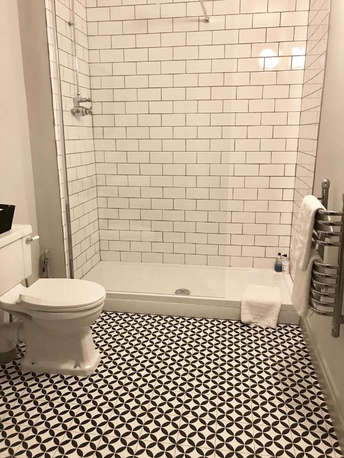 Historic Two Bed Apartment In Heart Of The City ブリストル エクステリア 写真